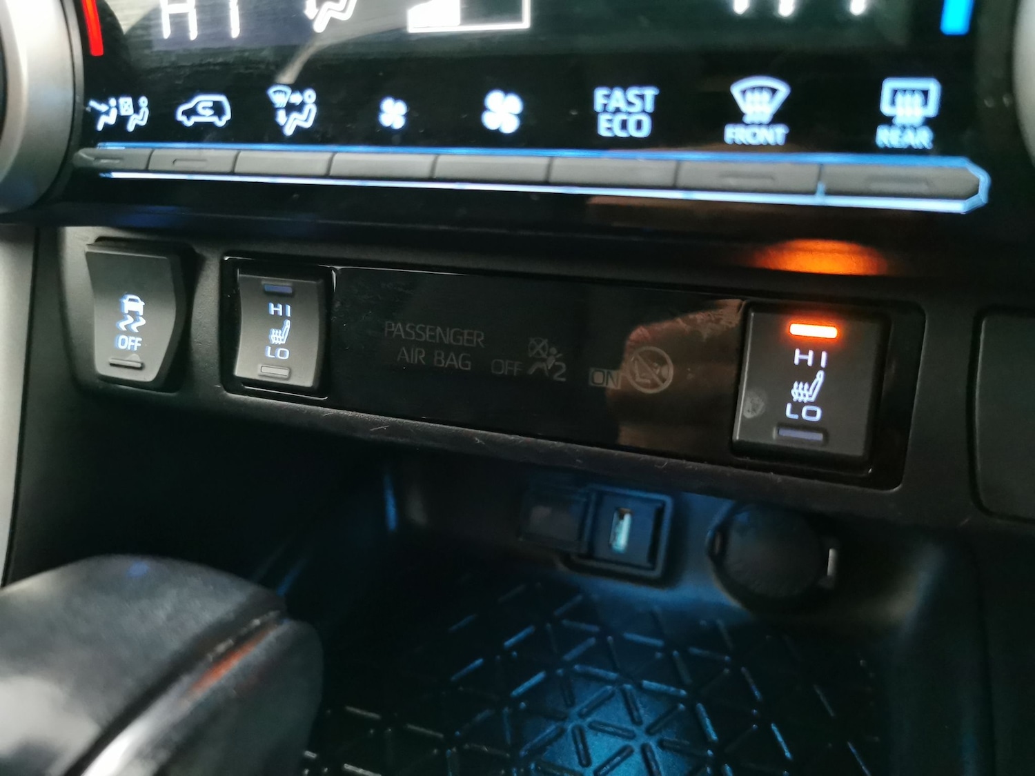 Used Toyota RAV4 for sale - 77298048: Photo 23