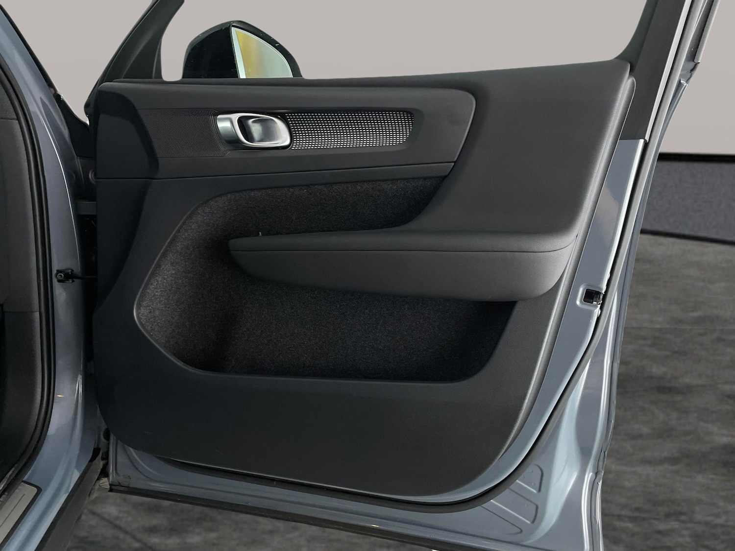 Used Volvo XC40 2021 for sale - 76609868: Photo 30