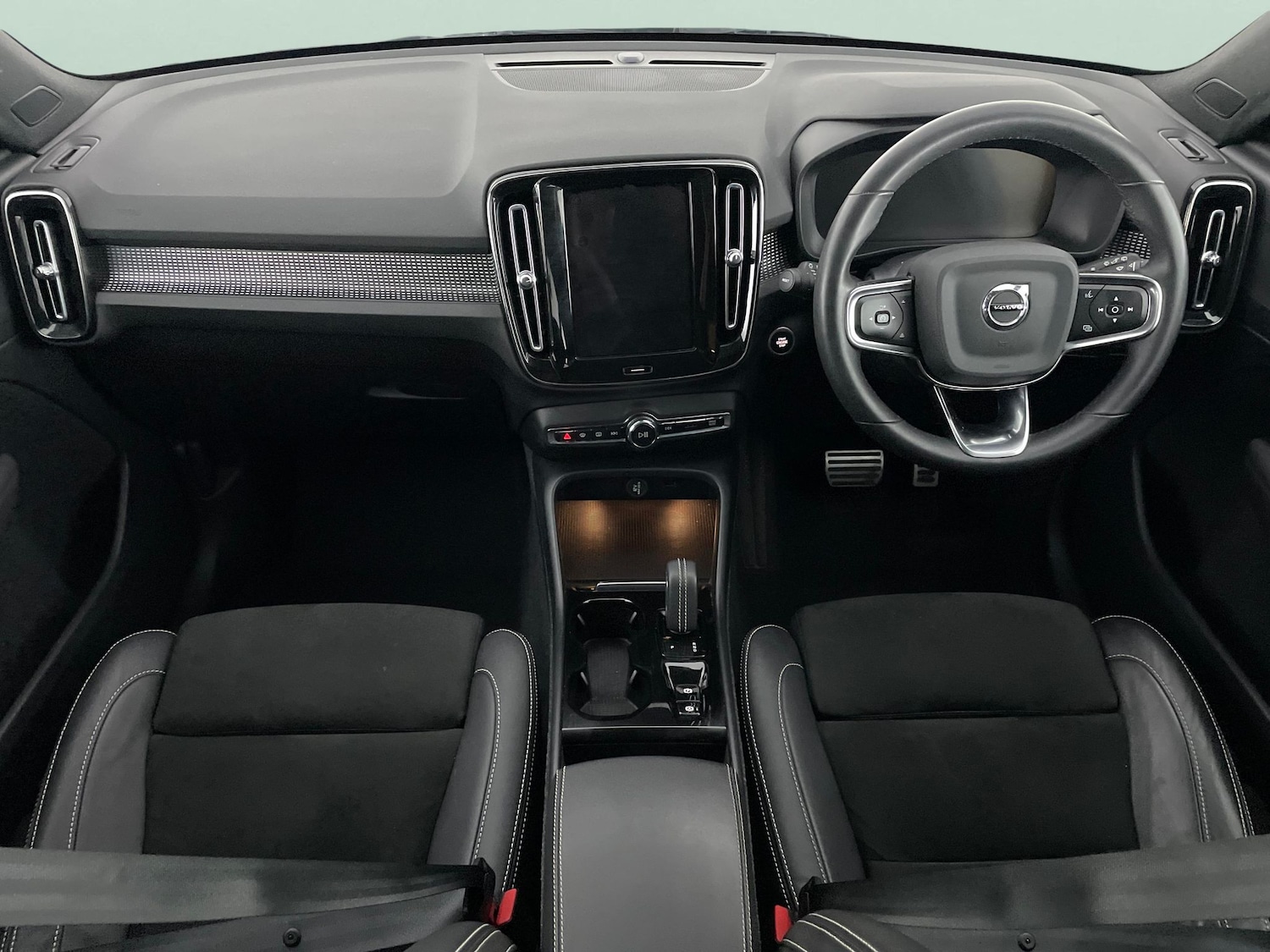 Used Volvo XC40 2021 for sale - 76609868: Photo 6