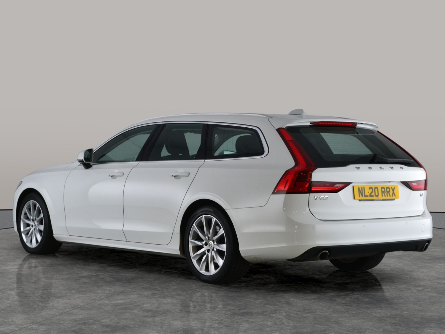Used Volvo V90 2020 for sale - 76722604: Photo 9