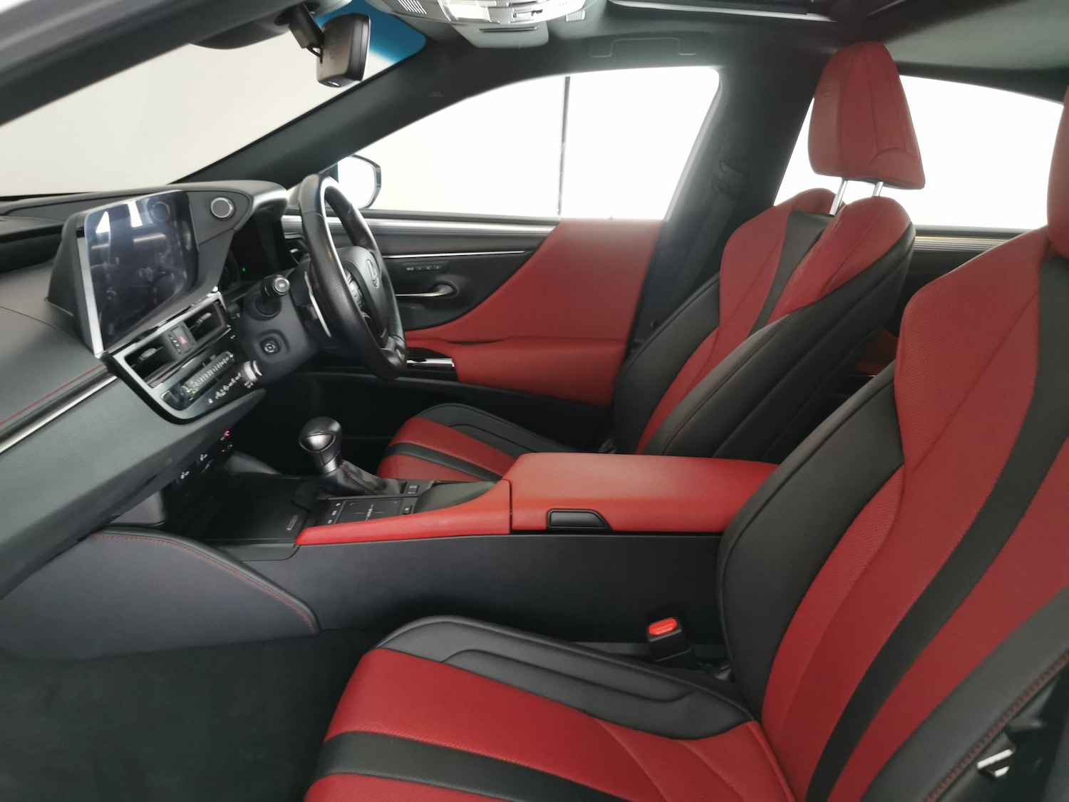 Used Lexus ES 2022 for sale - 77241212: Photo 4