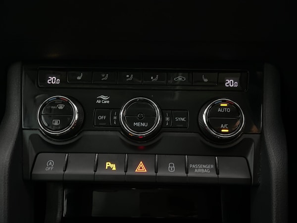 Used Skoda Karoq 2019 for sale - 76222404: Photo 24