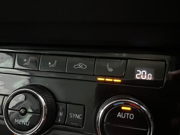 Used Skoda Karoq 2019 for sale - 76222404: Photo 26