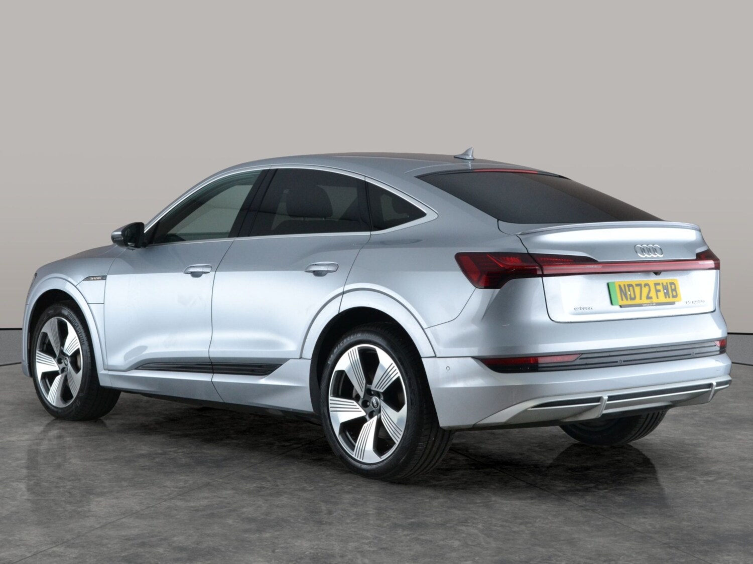 Used Audi e-tron 2022 for sale - 77569970: Photo 12