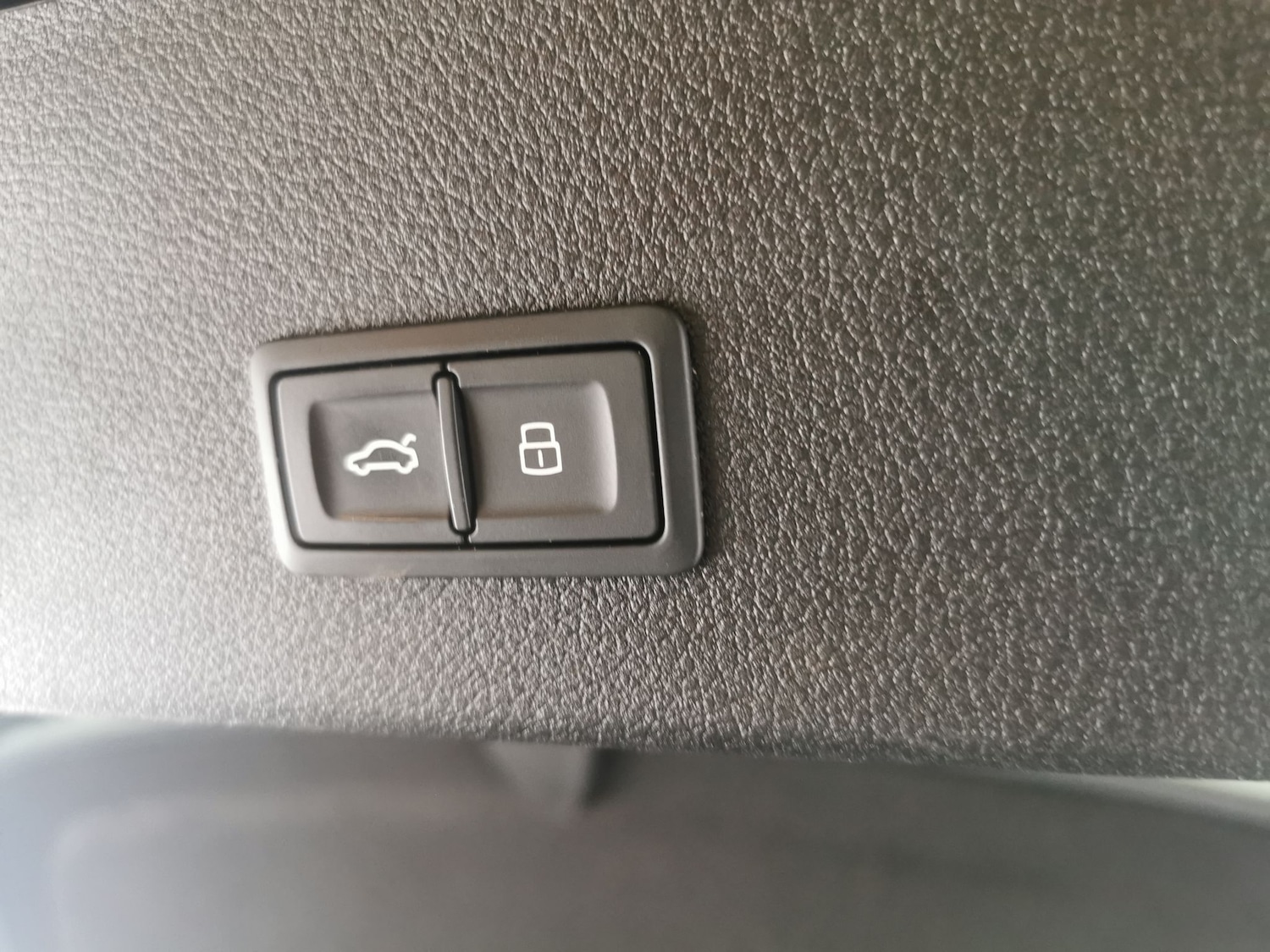 Used Audi e-tron 2022 for sale - 76758142: Photo 14