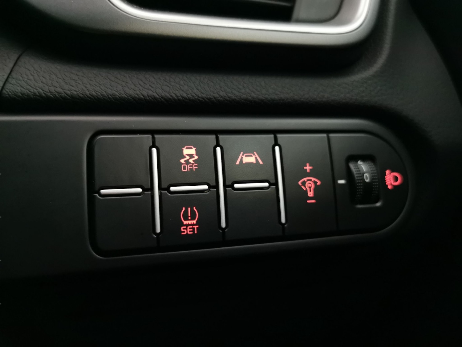 Used Kia Ceed 2024 for sale - 77235785: Photo 21