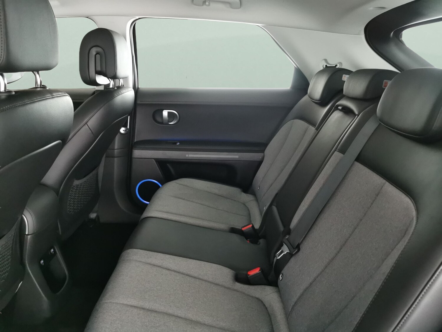 Used Hyundai IONIQ 5 2023 for sale - 78103948: Photo 30