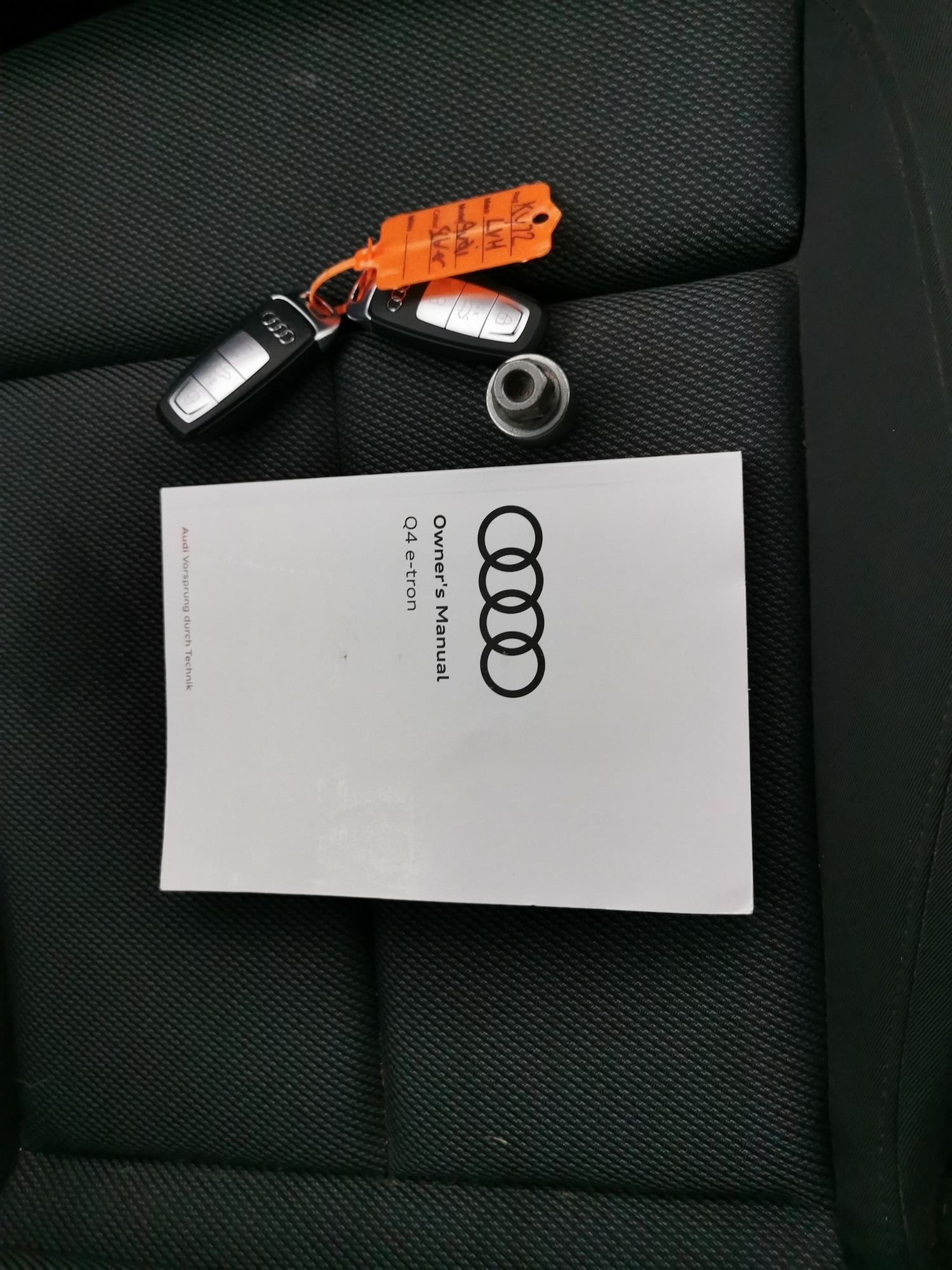 Used Audi Q4 e-tron 2022 for sale - 77333492: Photo 35