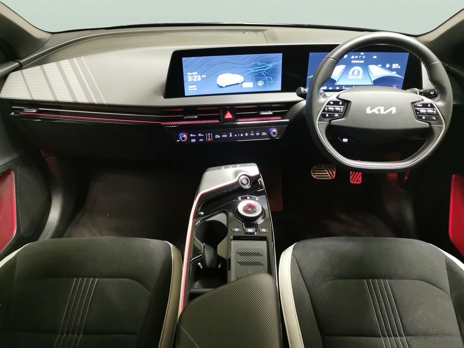 Used Kia EV6 2023 for sale - 77740380: Photo 7