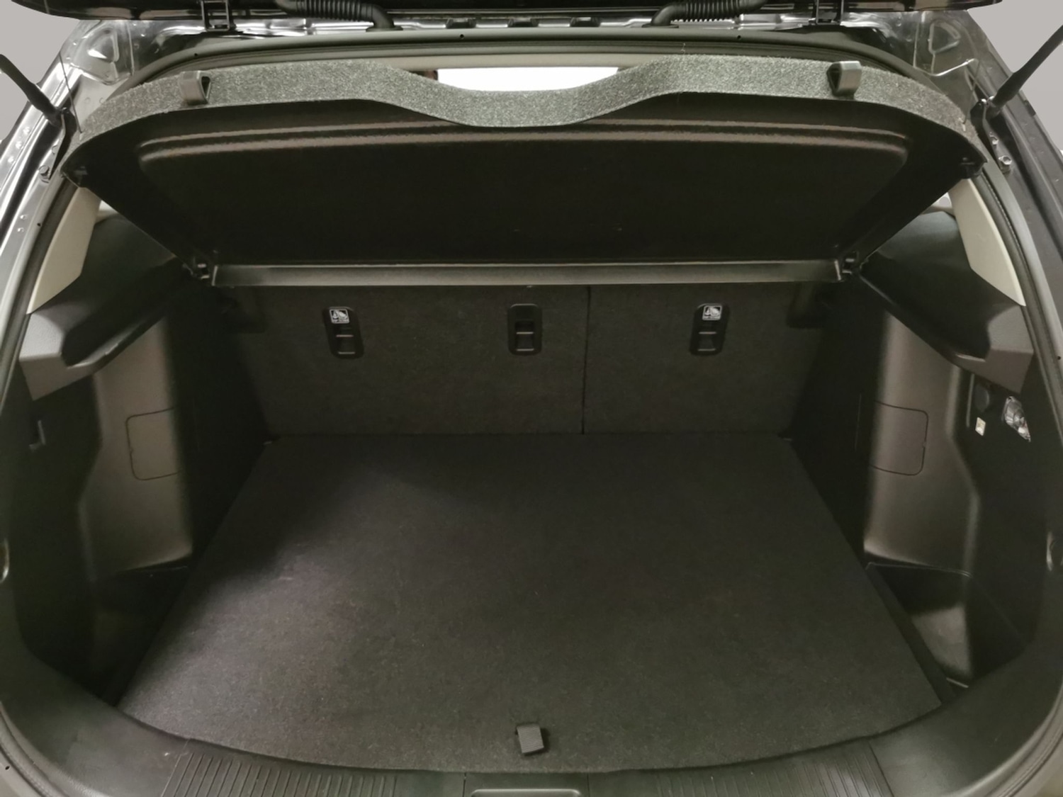 Used Suzuki SX4 S-Cross 2023 for sale - 78218462: Photo 31