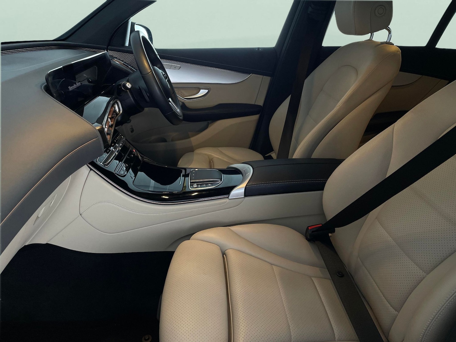 Used Mercedes-Benz EQC 2022 for sale - 77592581: Photo 4