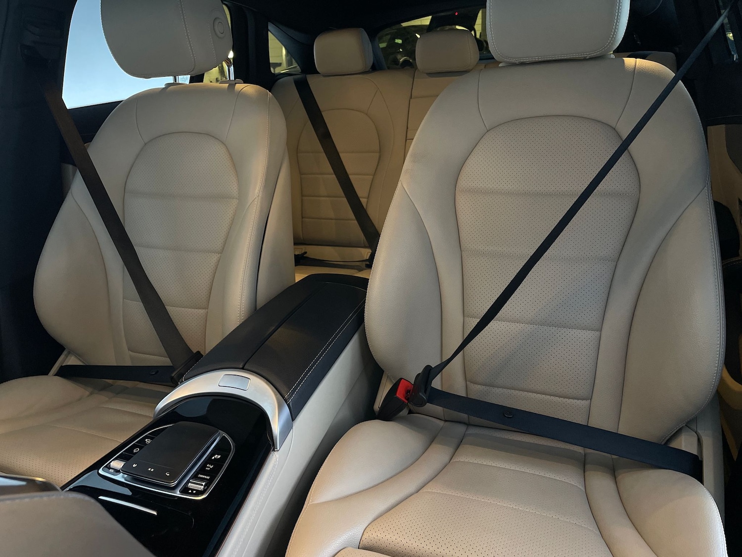 Used Mercedes-Benz EQC 2022 for sale - 77592581: Photo 6