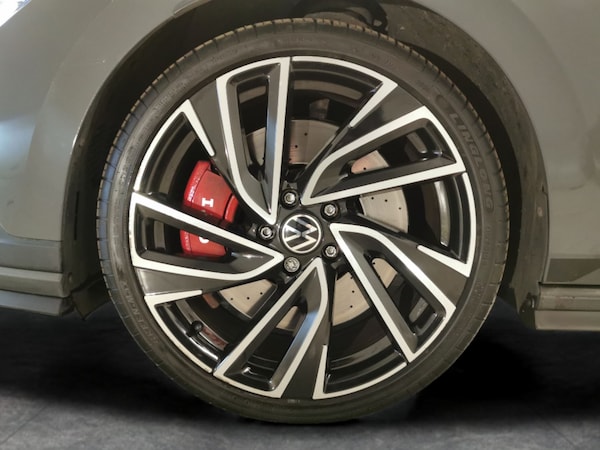 Used Volkswagen Golf 2022 for sale - 76310638: Photo 33