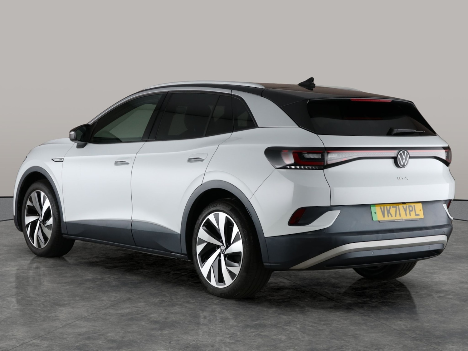 Used Volkswagen ID.4 2021 for sale - 76892743: Photo 13