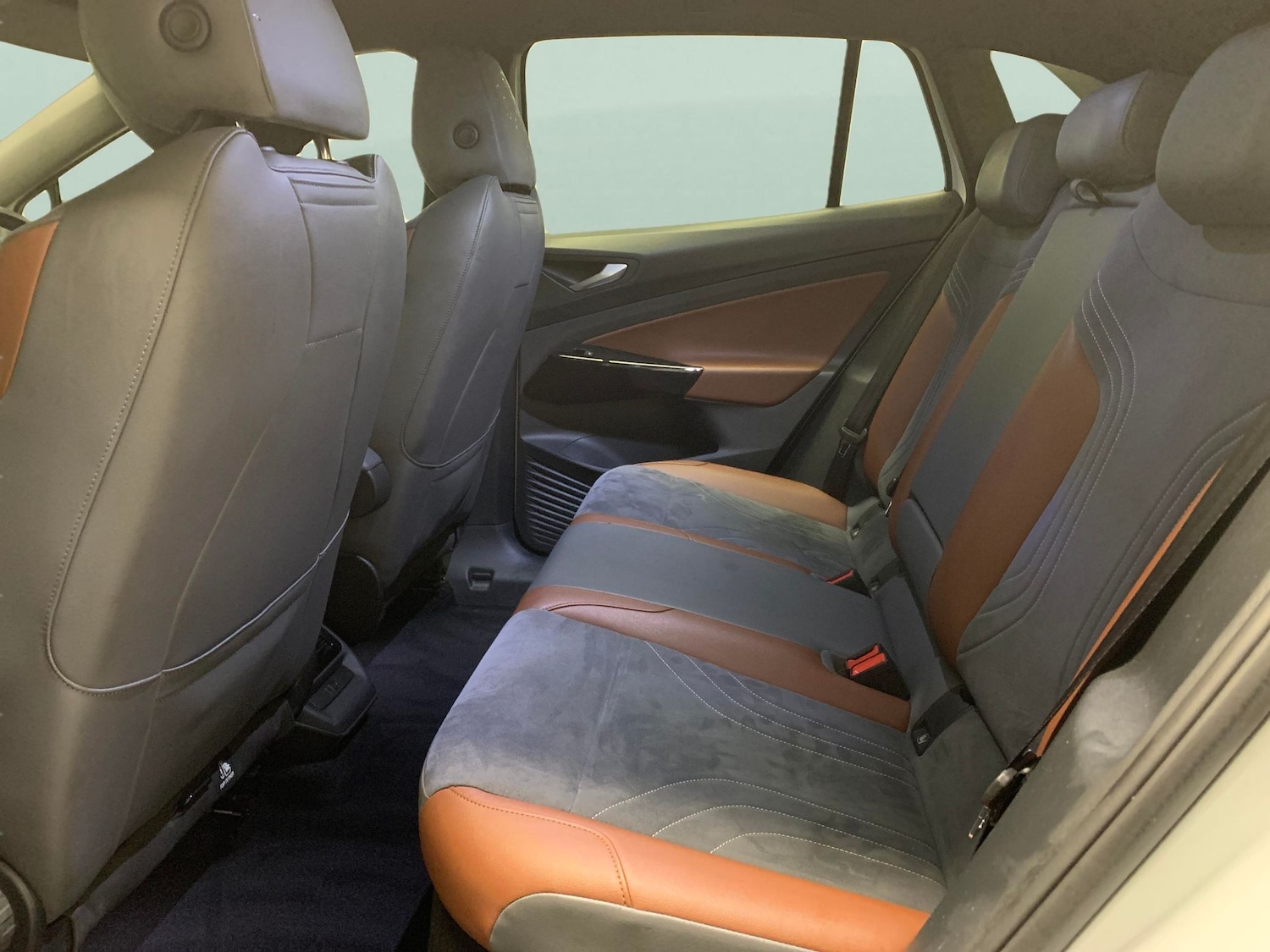 Used Volkswagen ID.4 2021 for sale - 76892743: Photo 25