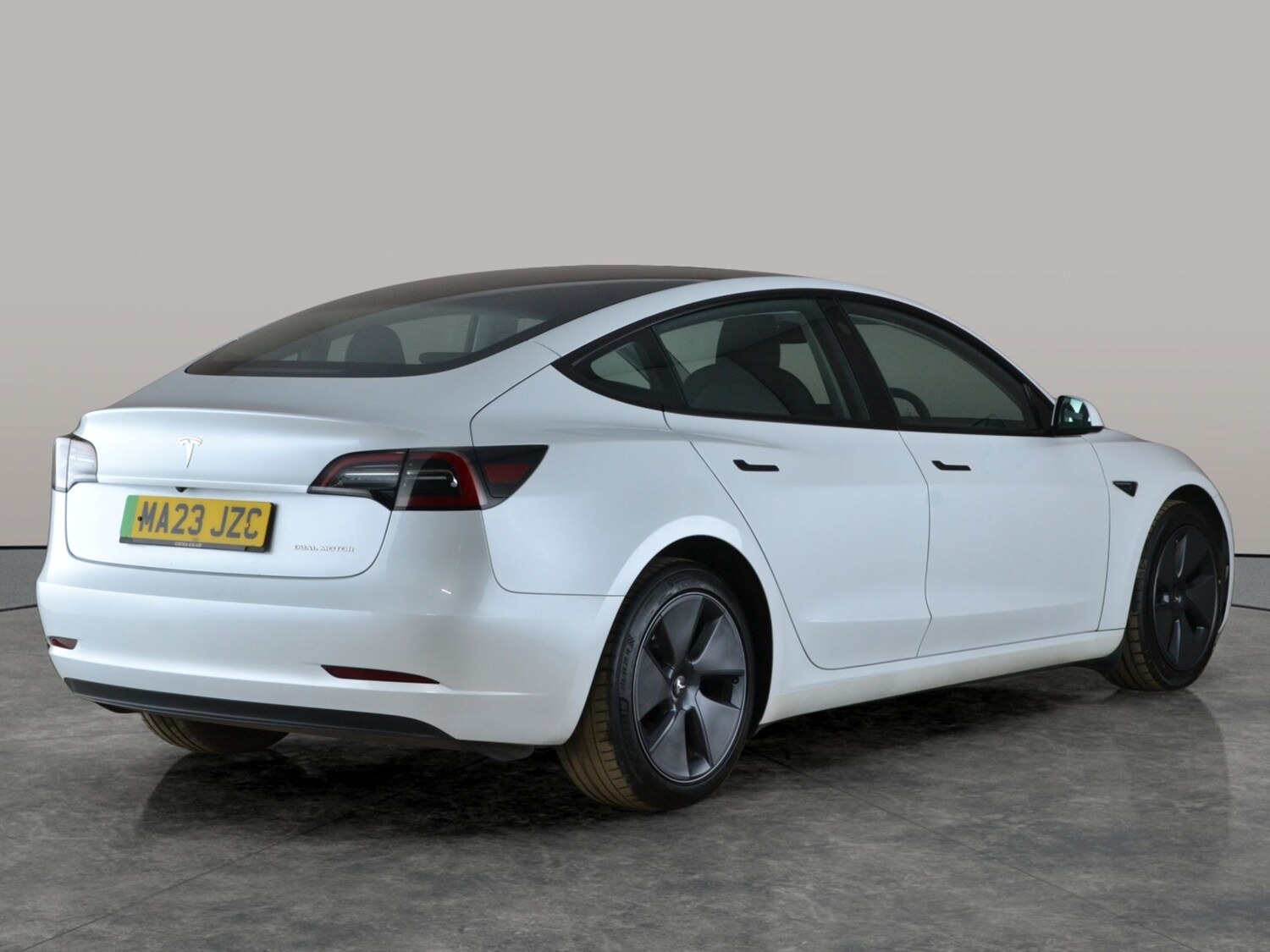 Used Tesla Model 3 2023 for sale - 78065432: Photo 10