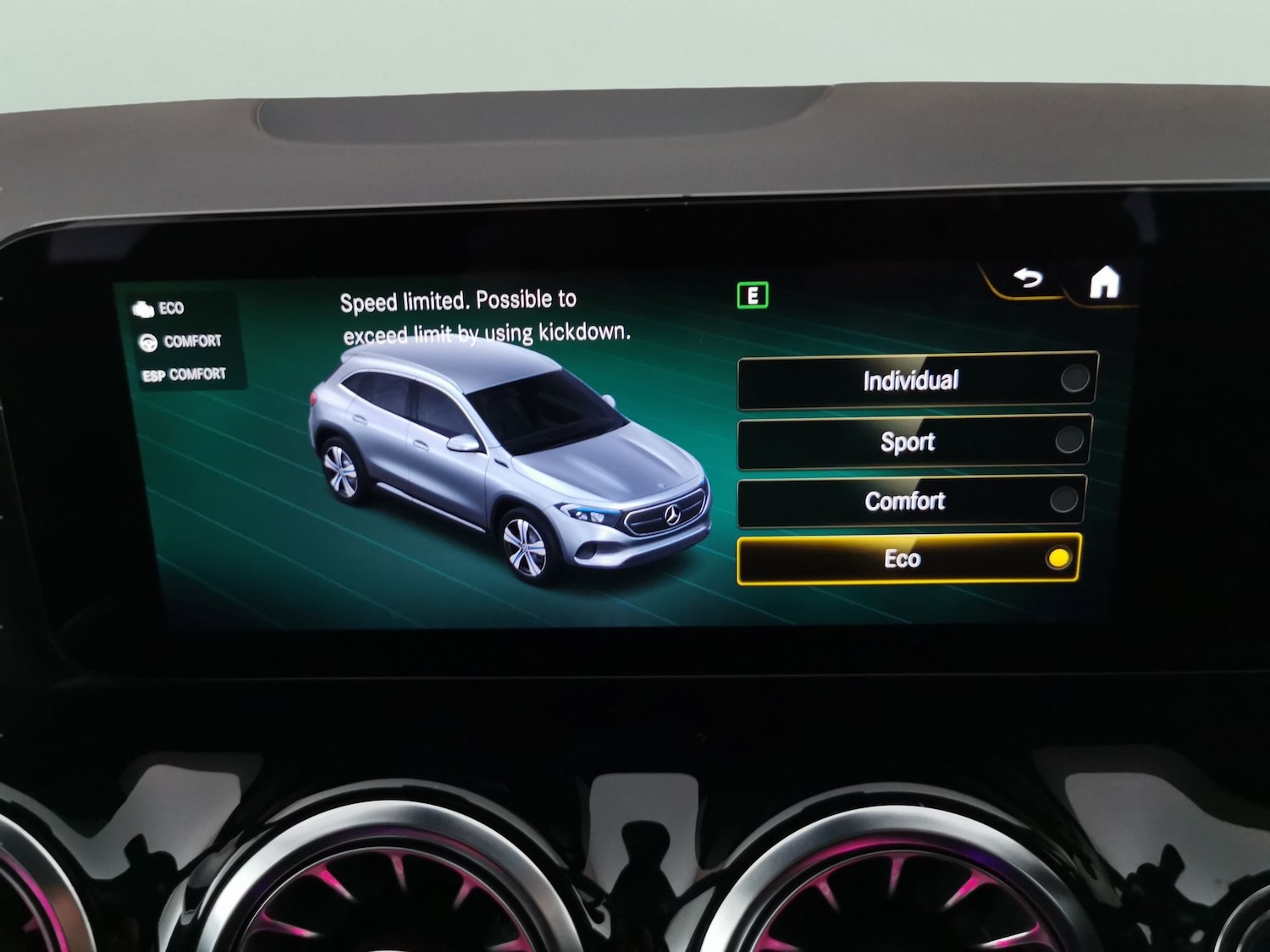 Used Mercedes-Benz EQA 2023 for sale - 78094292: Photo 19