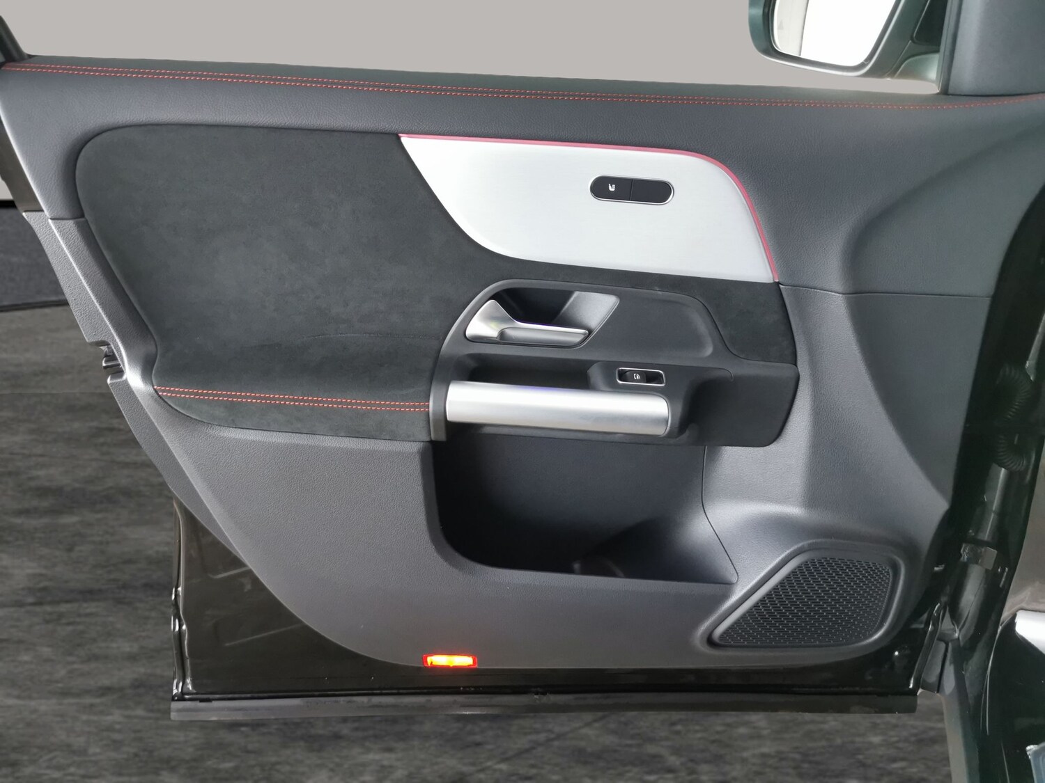 Used Mercedes-Benz EQA 2023 for sale - 78094292: Photo 30