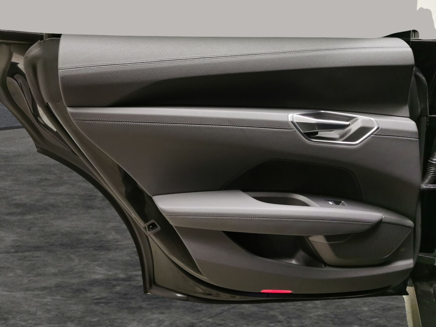 Used Audi e-tron GT 2022 for sale - 77364990: Photo 26