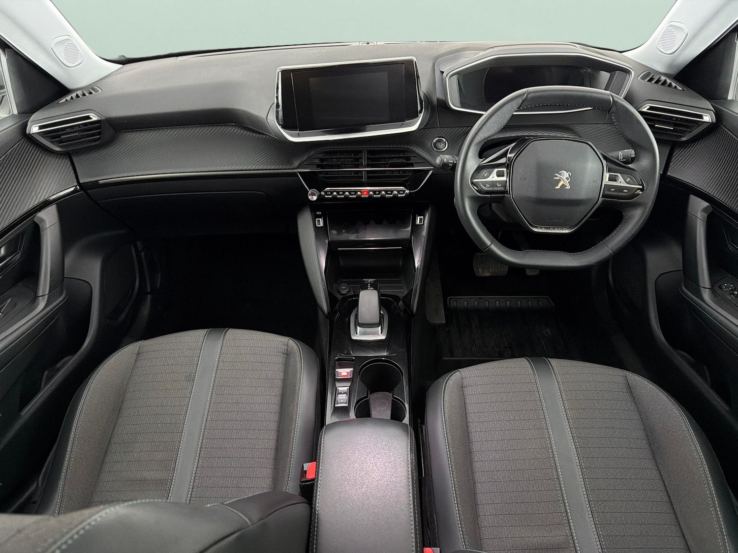 Used Peugeot E-2008 2021 for sale - 77116554: Photo 6