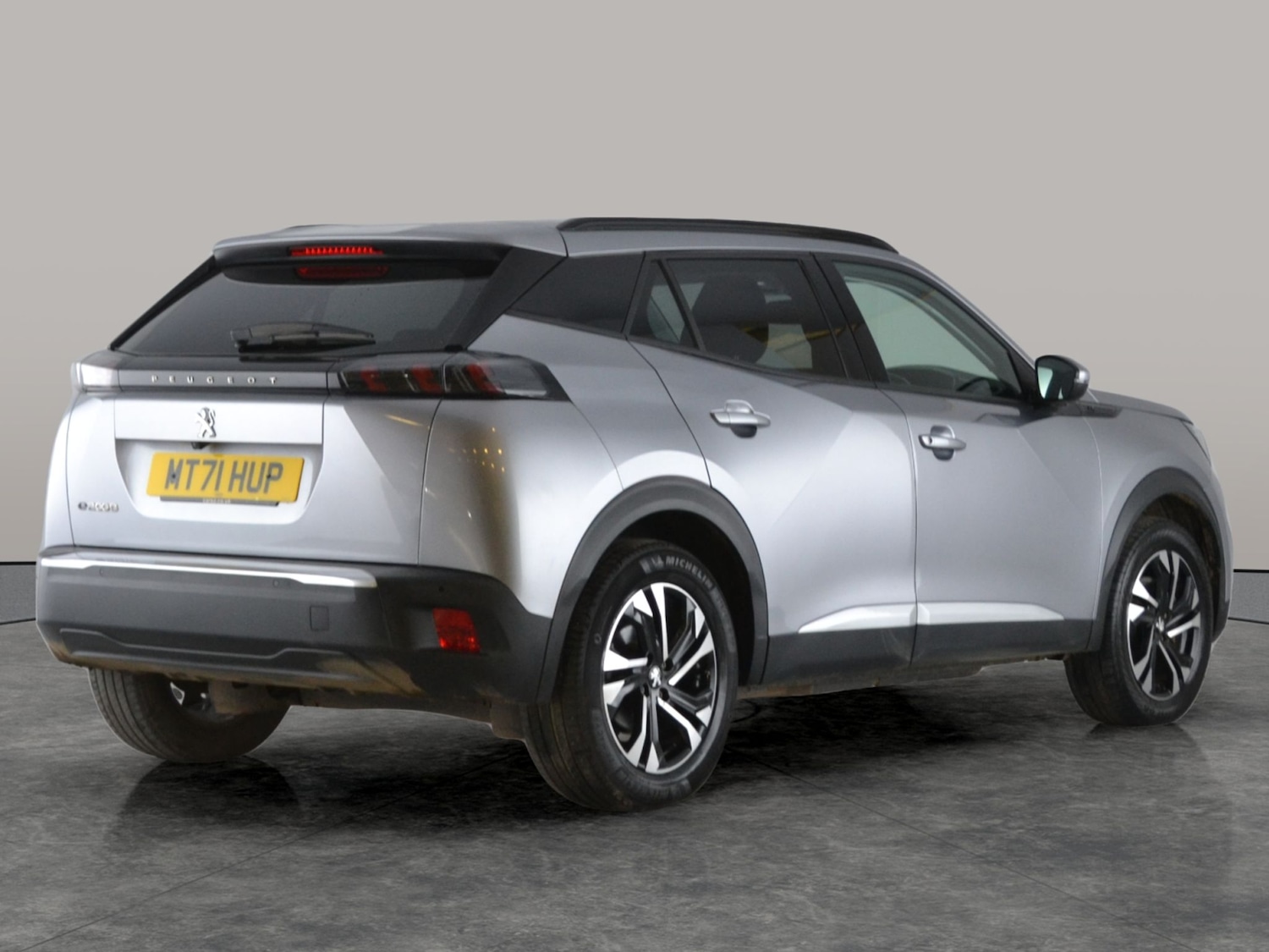 Used Peugeot E-2008 2021 for sale - 77116554: Photo 9