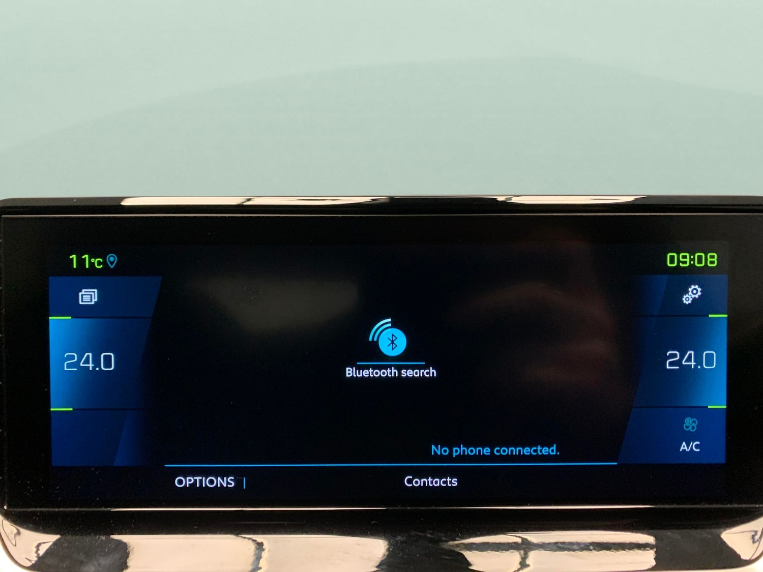 Used Peugeot 2008 2022 for sale - 77180460: Photo 17