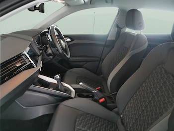 Used Audi A1 2020 for sale - 77648514: Photo