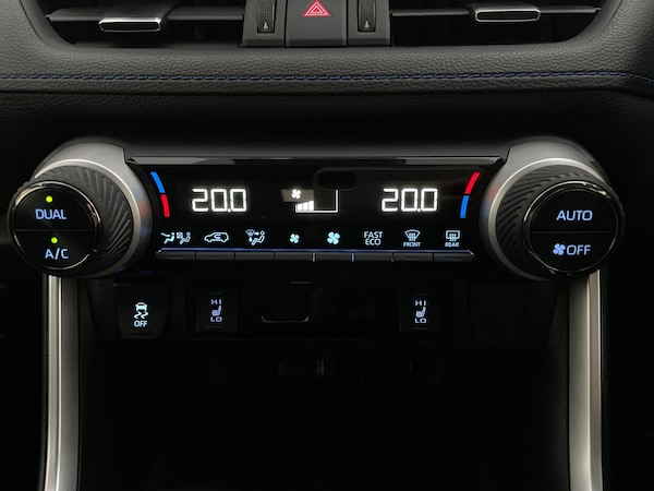 Used Toyota RAV4 2020 for sale - 76330914: Photo 27