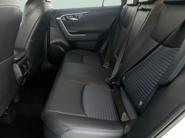 Used Toyota RAV4 2020 for sale - 76330914: Photo 39