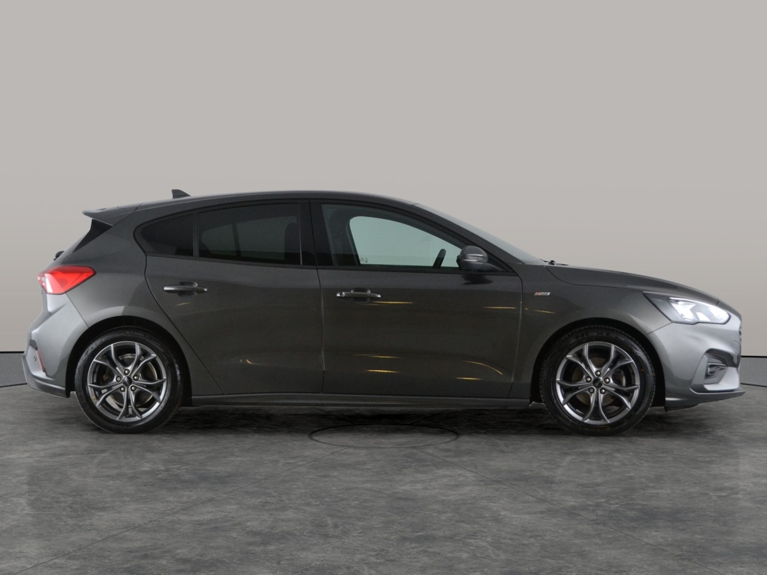 Used Ford Focus 2021 for sale - 77653452: Photo 11