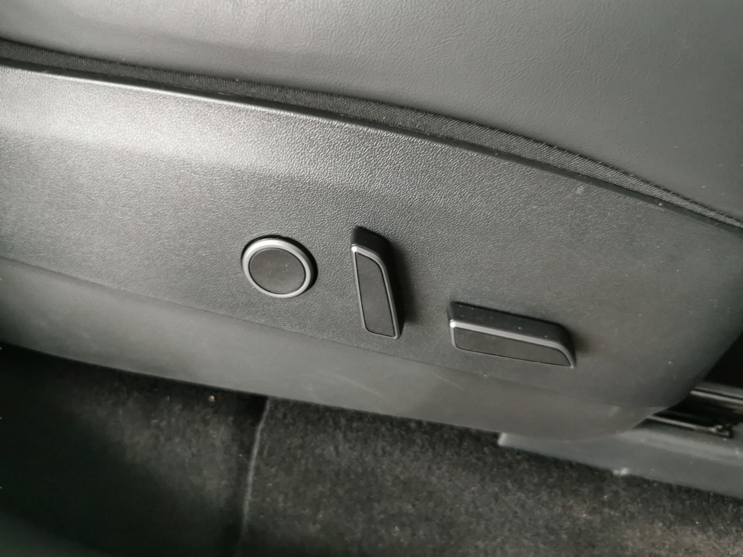 Used Tesla Model Y 2022 for sale - 77981260: Photo 15