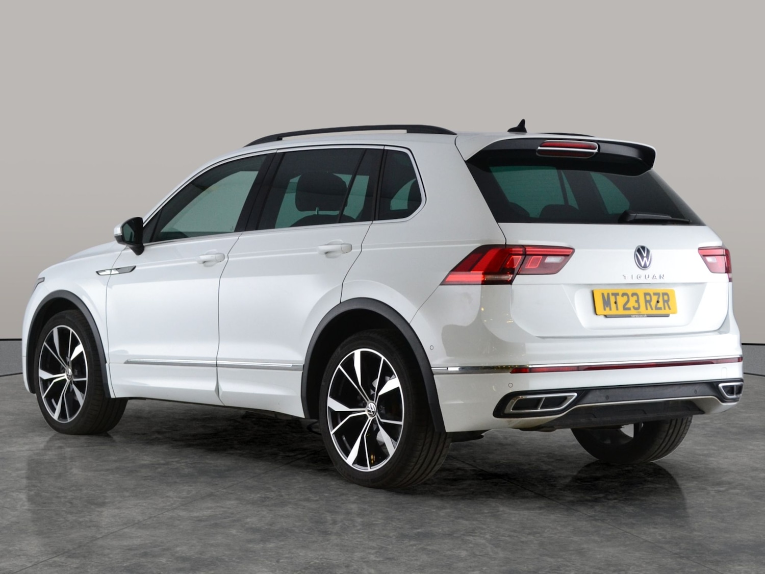 Used Volkswagen Tiguan 2023 for sale - 77797900: Photo 7