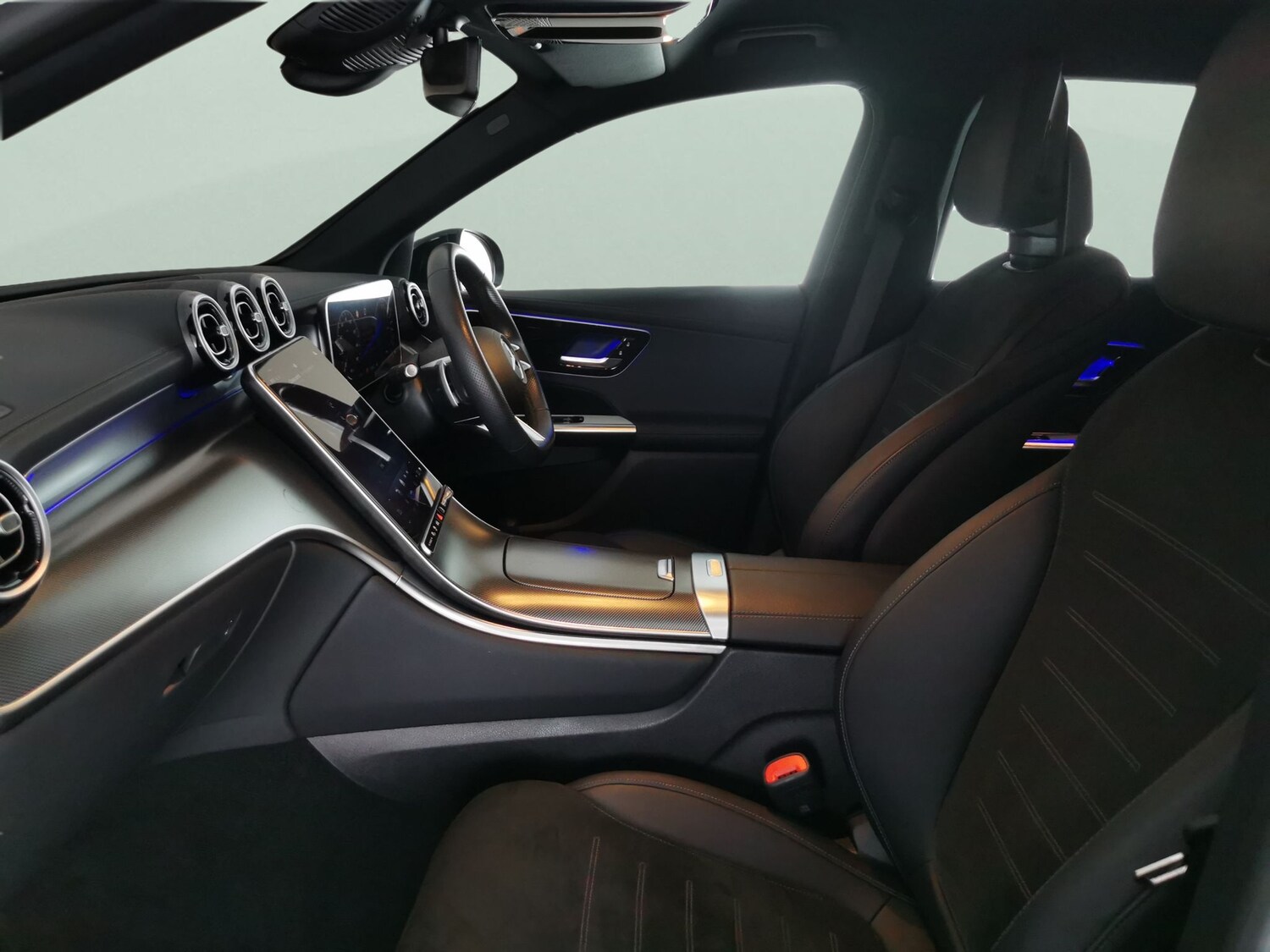 Used Mercedes-Benz GLC 2024 for sale - 78042538: Photo 4