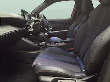 Used Peugeot 2008 2022 for sale - 78337631: Photo