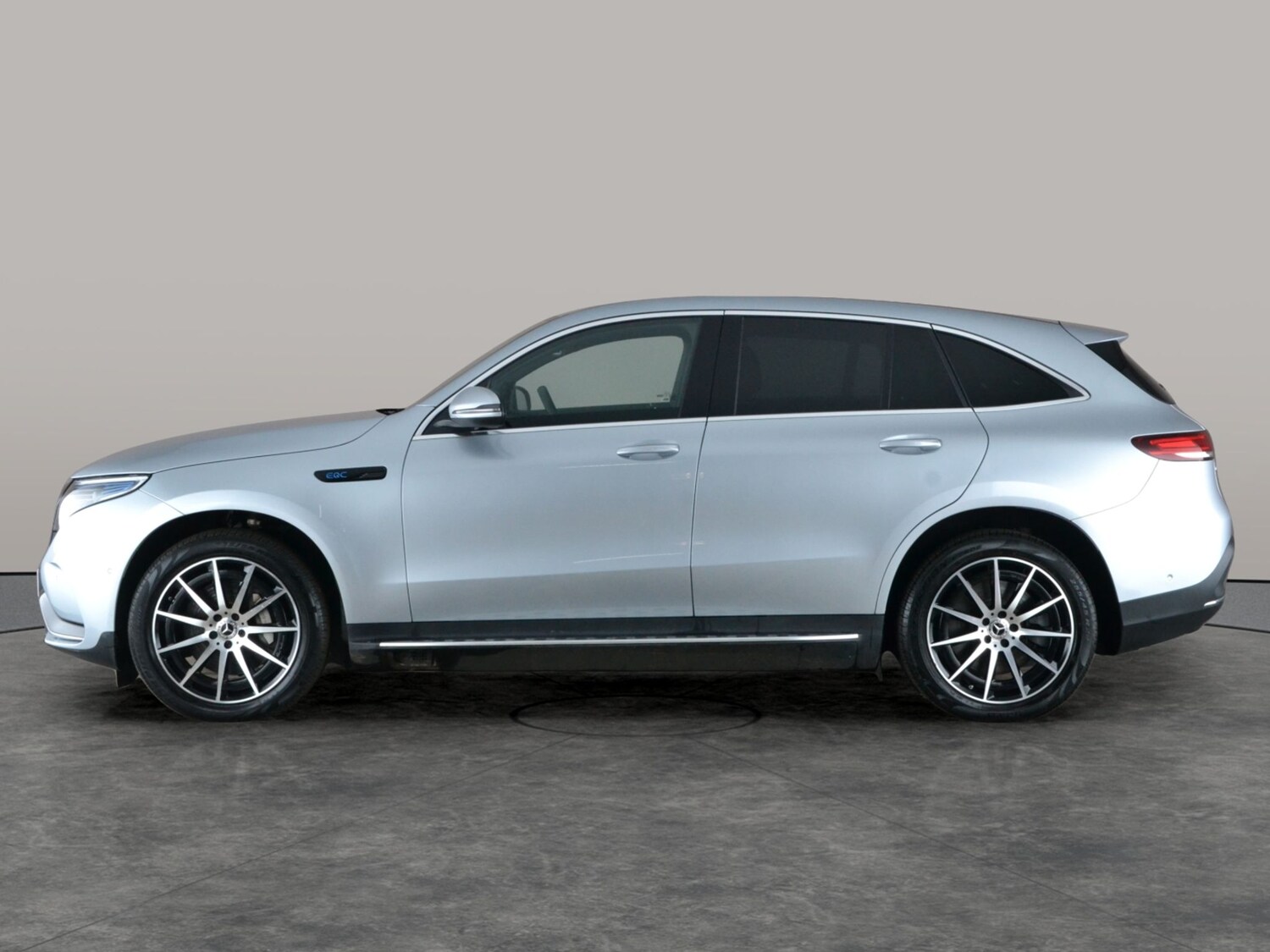 Used Mercedes-Benz EQC 2023 for sale - 77740350: Photo 14