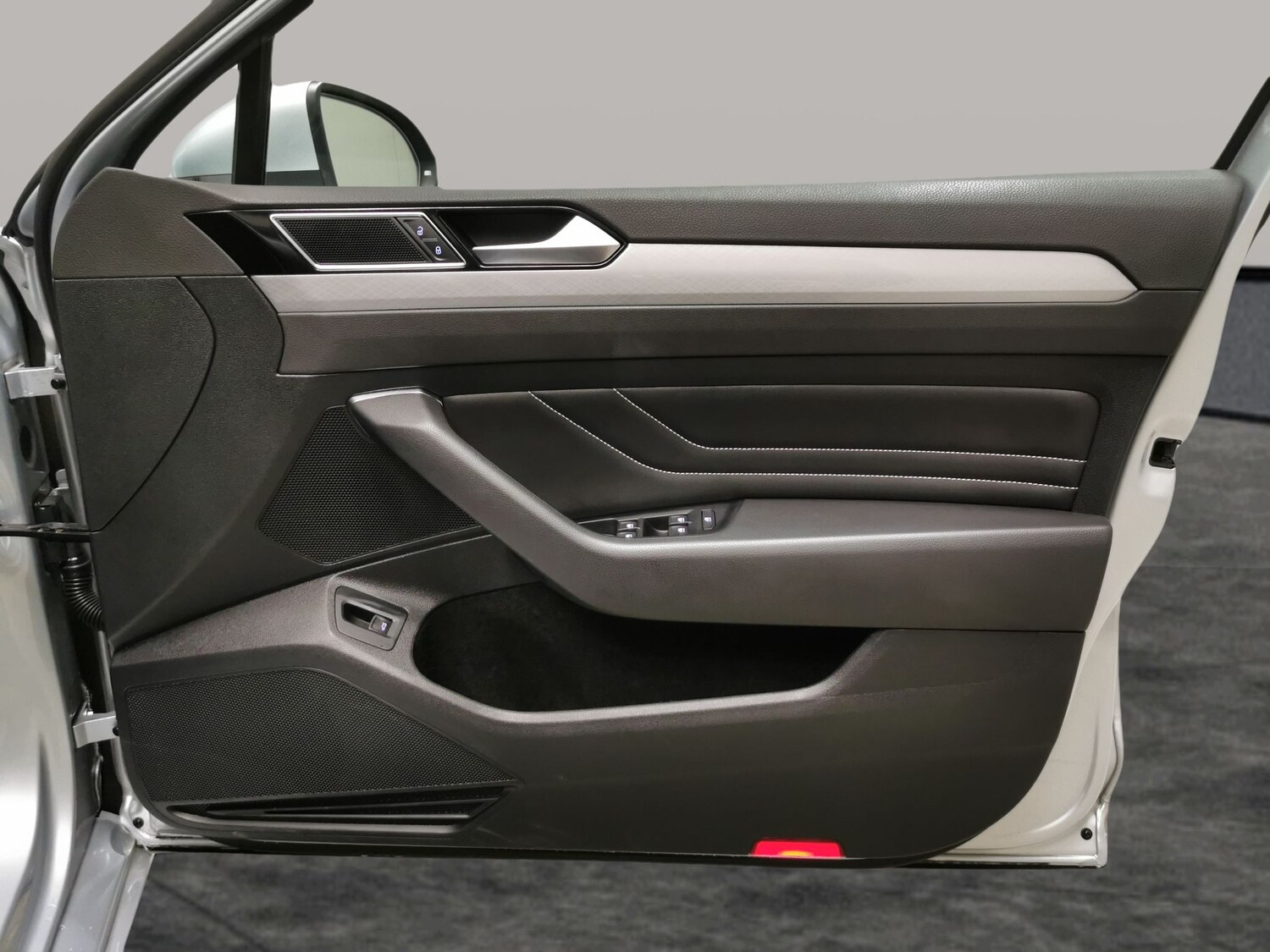 Used Volkswagen Passat 2023 for sale - 77810605: Photo 28