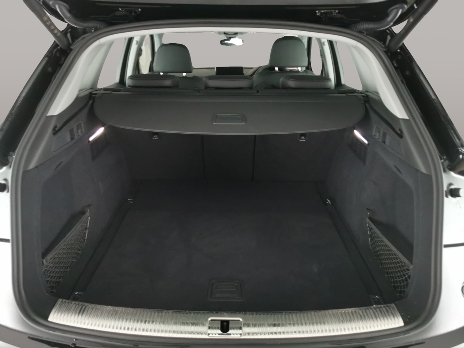 Used Audi Q5 2023 for sale - 77012149: Photo 35