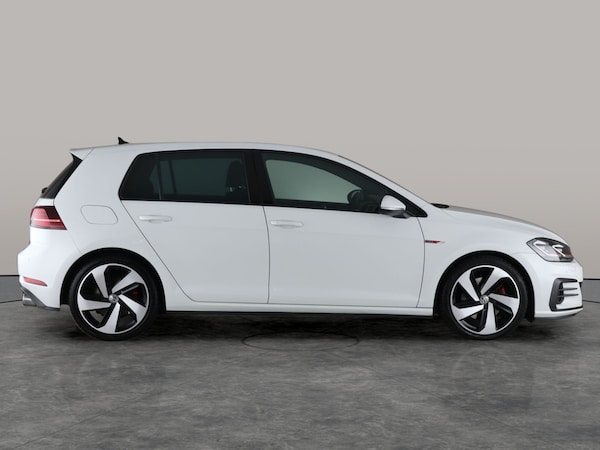 Used Volkswagen Golf 2018 for sale - 76318949: Photo 11