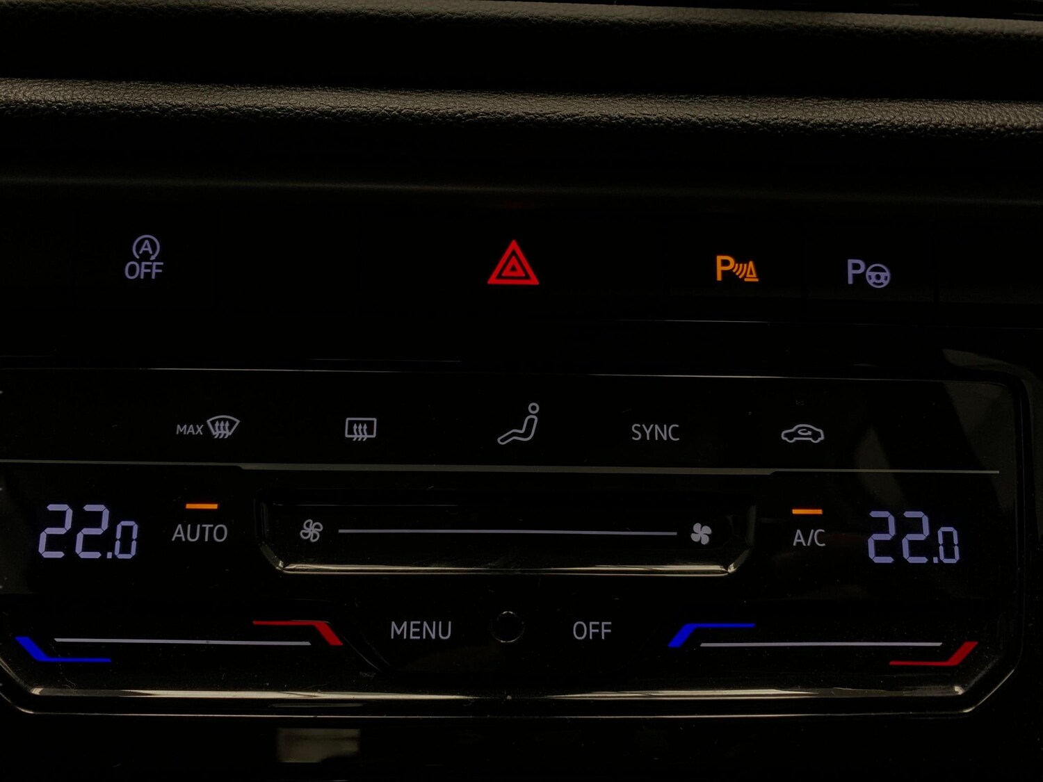 Used Volkswagen T-Roc 2023 for sale - 78178110: Photo 16