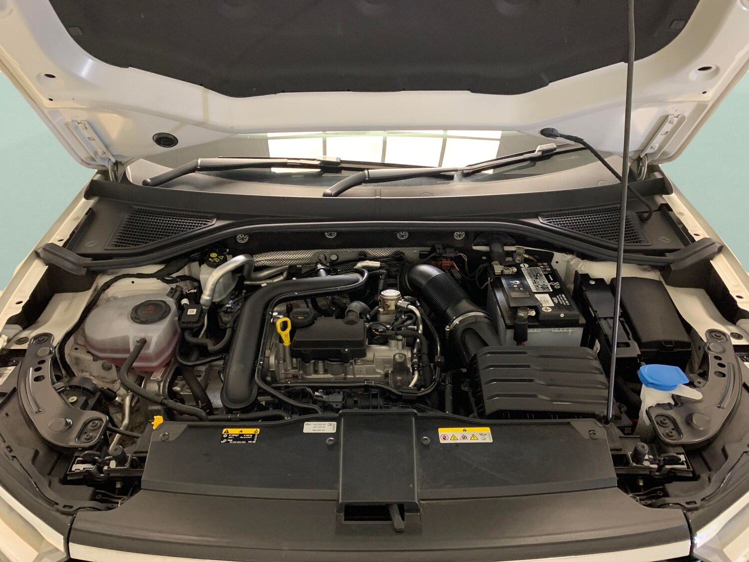 Used Volkswagen T-Roc 2023 for sale - 78178110: Photo 27