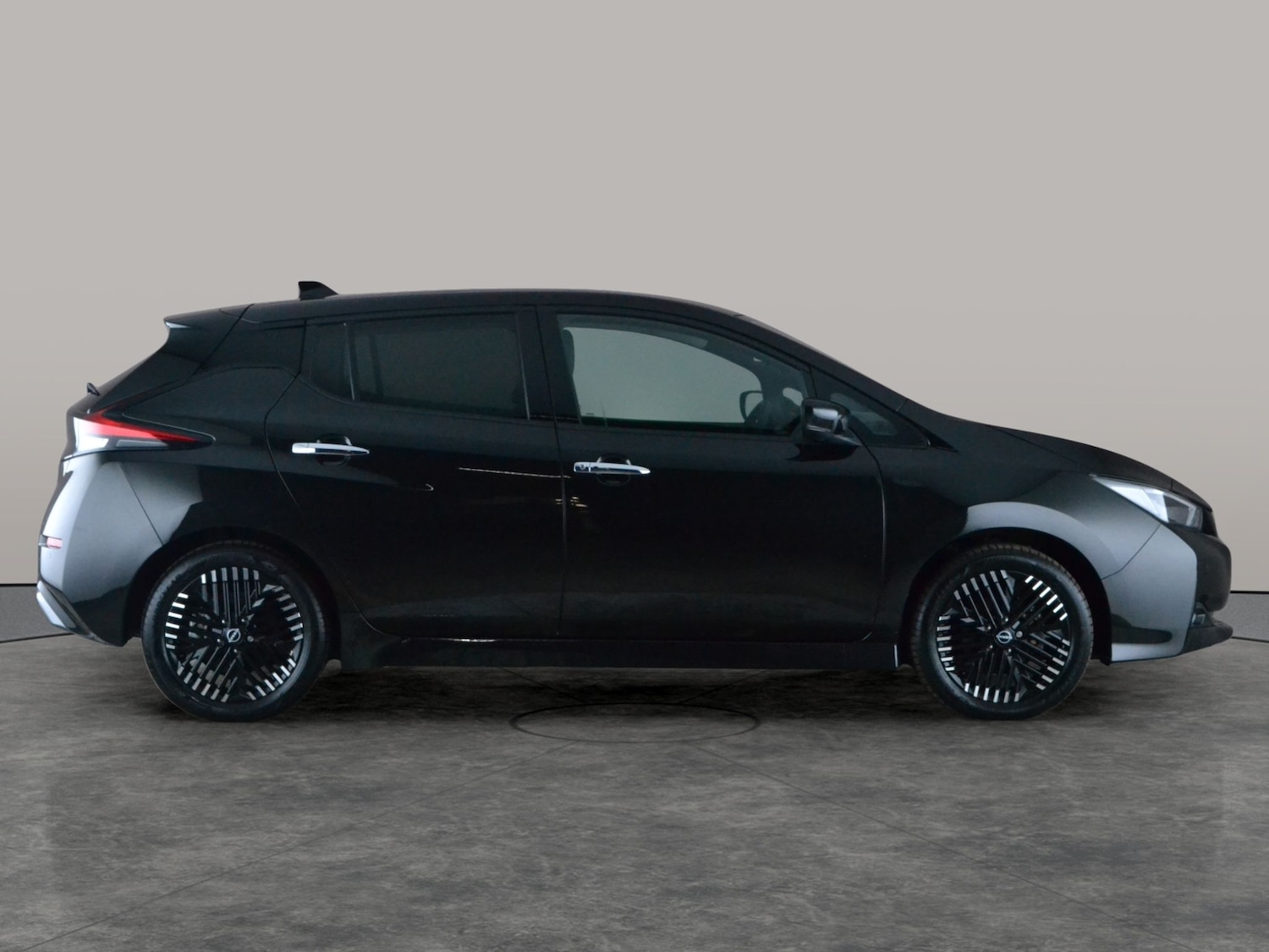 Used Nissan Leaf for sale - 77802962: Photo 10