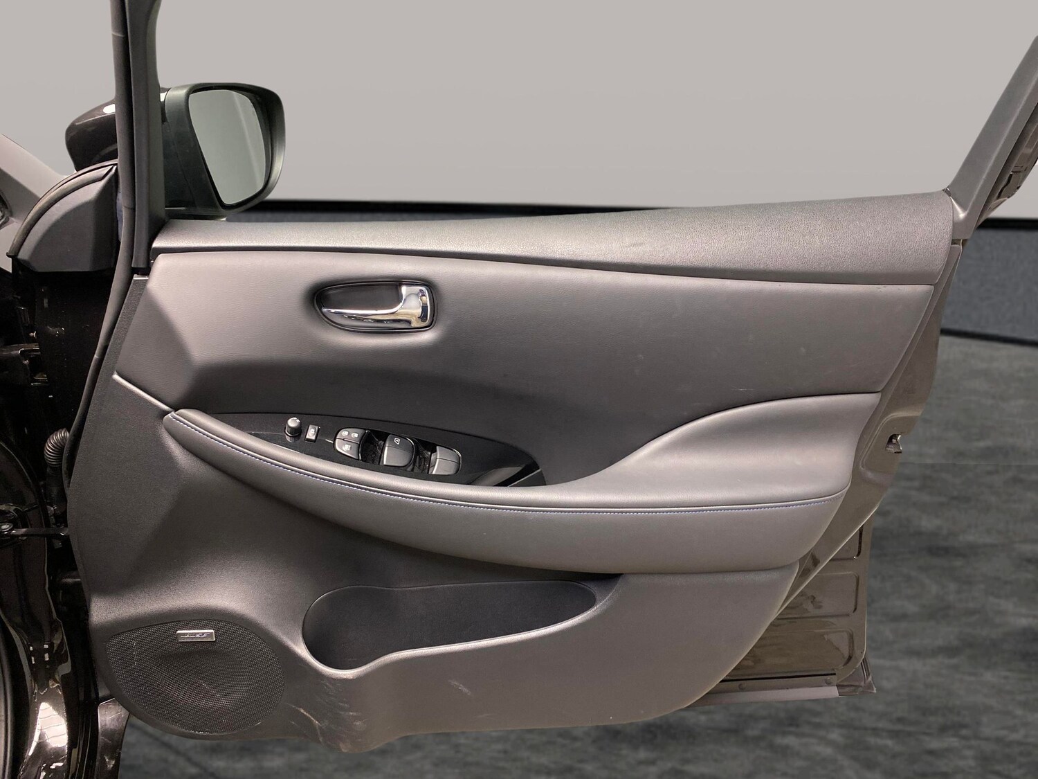 Used Nissan Leaf for sale - 77802962: Photo 30