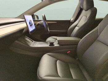 Used Tesla Model Y 2023 for sale - 77951082: Photo