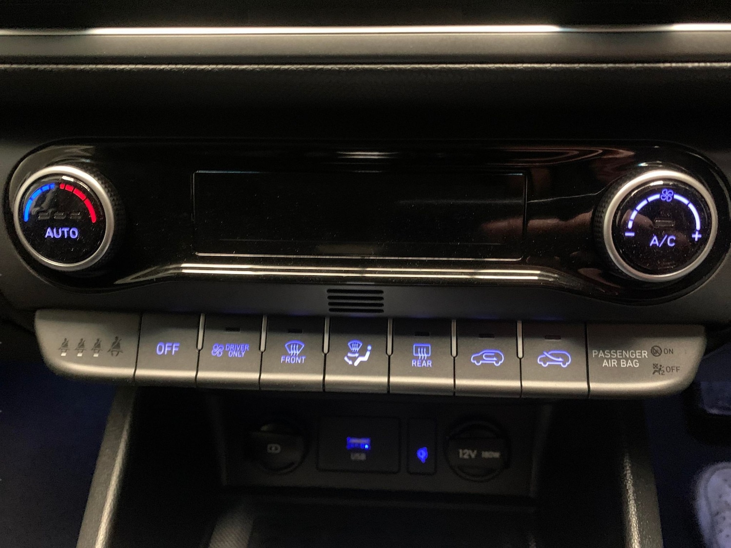 Used Hyundai KONA 2021 for sale - 77460880: Photo 16