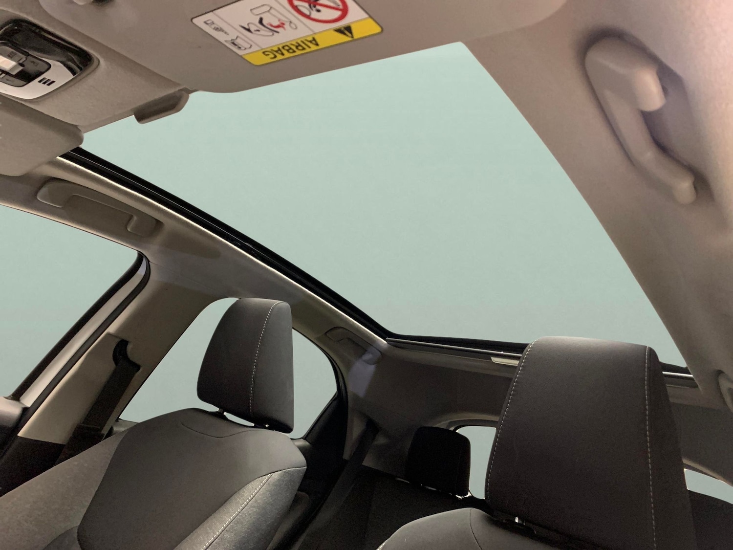 Used Toyota Yaris 2021 for sale - 76958323: Photo 5