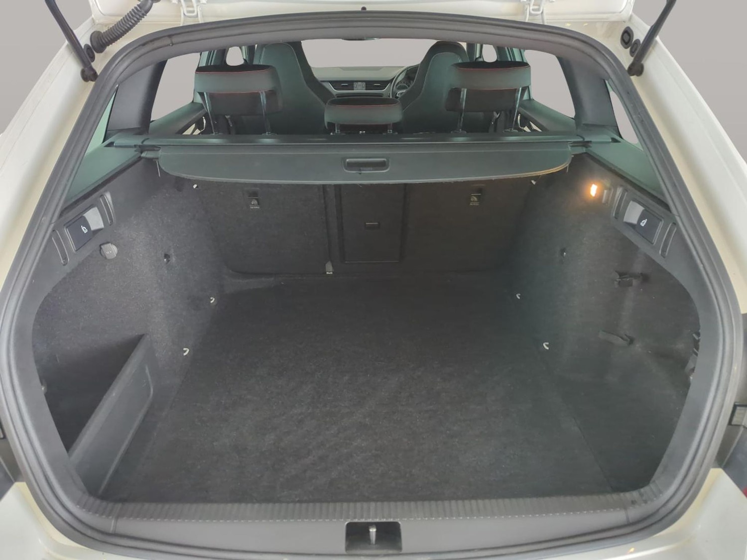 Used Skoda Octavia 2019 for sale - 77833709: Photo 28