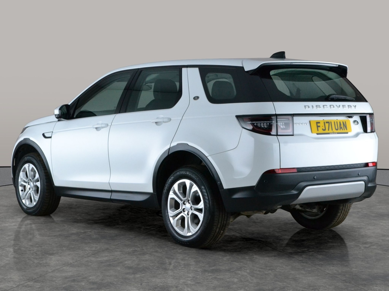 Used Land Rover Discovery Sport 2021 for sale - 78094244: Photo 13