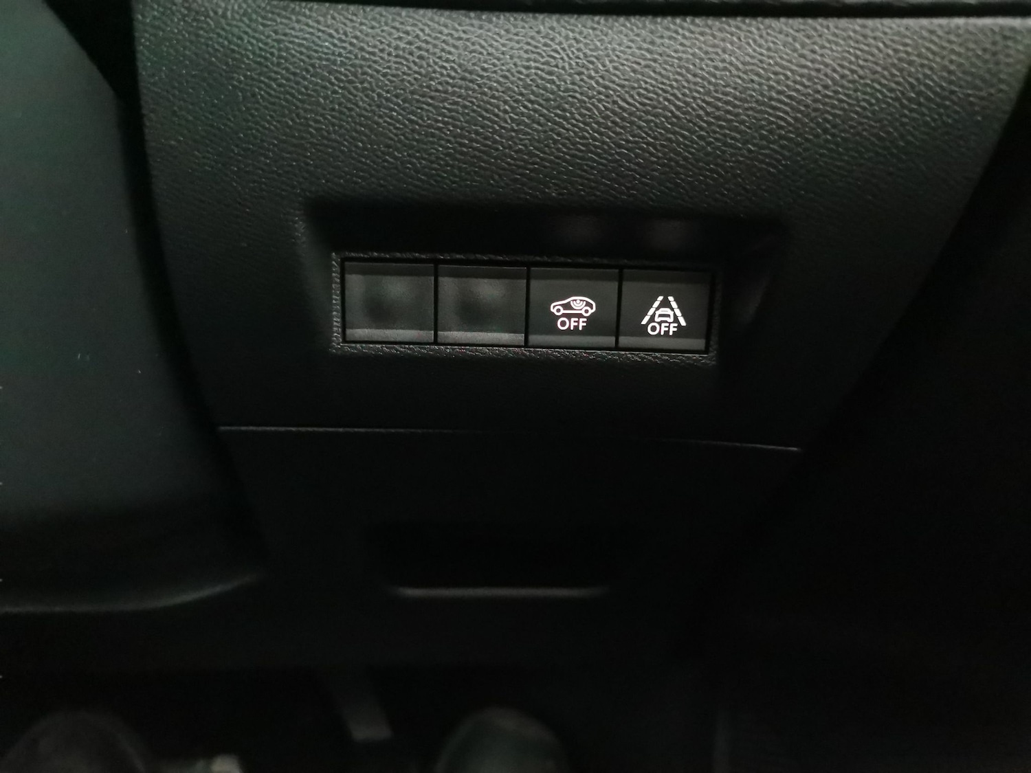 Used Peugeot 2008 2022 for sale - 77019329: Photo 24