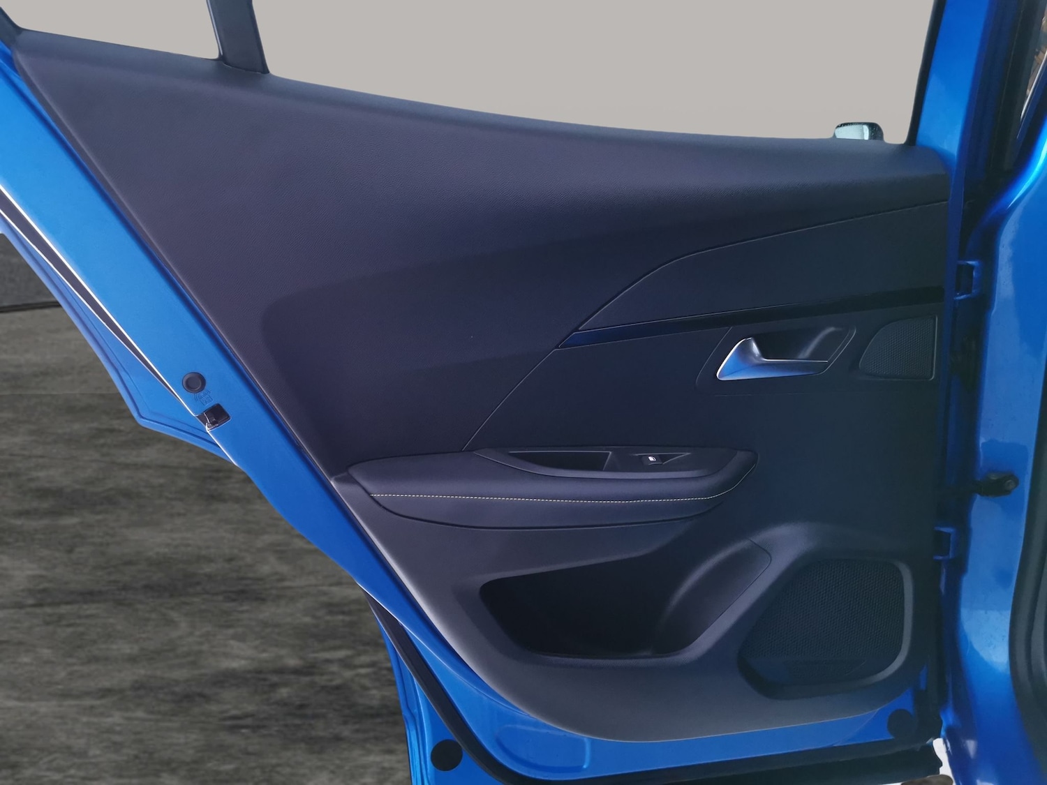 Used Peugeot 2008 2022 for sale - 77019329: Photo 30