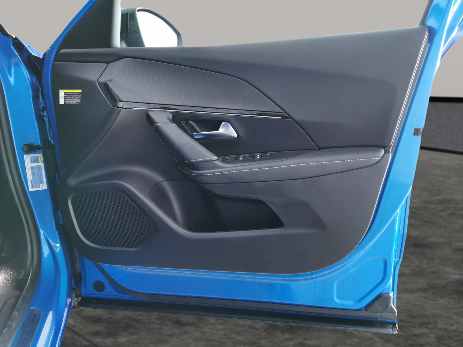 Used Peugeot 2008 2022 for sale - 77019329: Photo 31